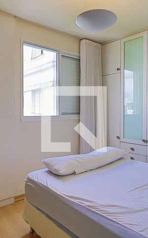 Apartamento para alugar com 75m², 2 quartos e 2 vagasQuarto 2 Suíte