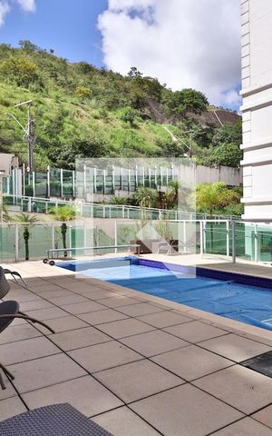 Apartamento para alugar com 75m², 2 quartos e 2 vagasÁrea comum - Piscina