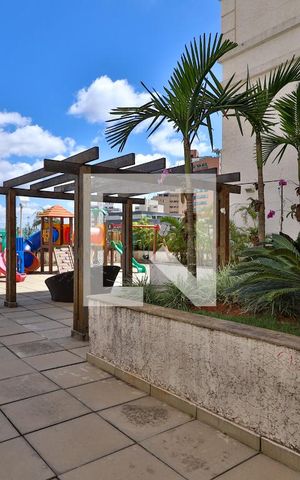 Apartamento para alugar com 75m², 2 quartos e 2 vagasÁrea comum - Playground