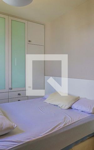 Apartamento para alugar com 75m², 2 quartos e 2 vagasQuarto 2 Suíte