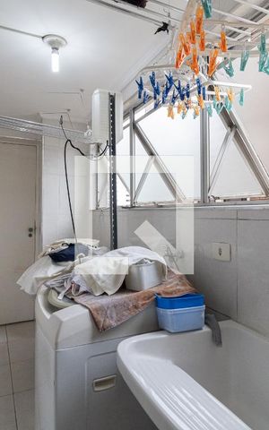Apartamento à venda com 119m², 3 quartos e 3 vagas Apartamento à venda com 119m², 3 quartos e 3 vagasLavanderia