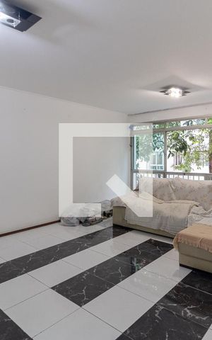 Apartamento à venda com 119m², 3 quartos e 3 vagas Apartamento à venda com 119m², 3 quartos e 3 vagasSala