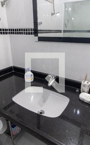 Apartamento à venda com 119m², 3 quartos e 3 vagas Apartamento à venda com 119m², 3 quartos e 3 vagasBanheiro Social