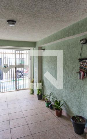 Casa à venda com 72m², 3 quartos e 1 vaga Casa à venda com 72m², 3 quartos e 1 vagaGaragem