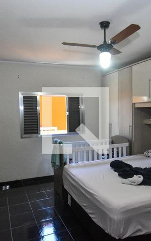 Casa à venda com 170m², 4 quartos e 2 vagasQuarto 1