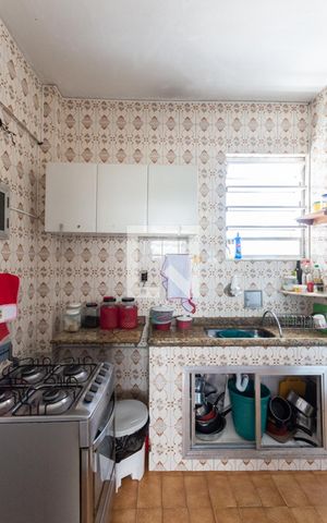Apartamento à venda com 65m², 2 quartos e sem vagaCozinha e Área de Serviço