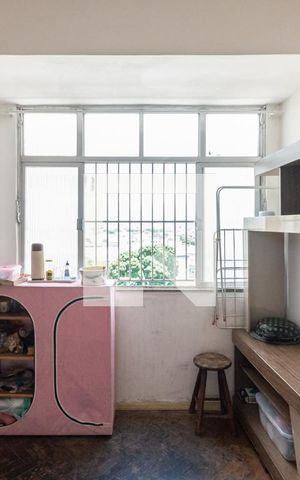 Apartamento à venda com 65m², 2 quartos e sem vagaSala