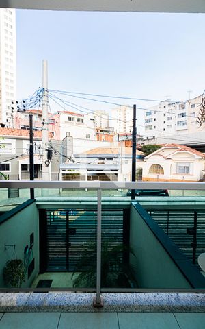 Casa à venda com 140m², 2 quartos e 1 vaga Casa à venda com 140m², 2 quartos e 1 vagaVaranda da Suíte 1