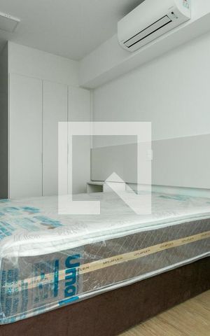 Studio para alugar com 24m², 1 quarto e sem vaga Studio para alugar com 24m², 1 quarto e sem vagaStudio