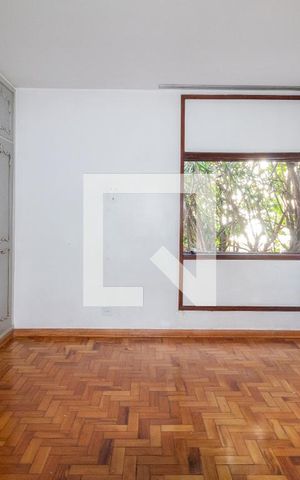 Apartamento à venda com 171m², 3 quartos e 1 vagaSuíte