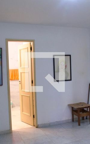 Casa à venda com 1330m², 3 quartos e 3 vagas Casa à venda com 1330m², 3 quartos e 3 vagasAnte sala dormitórios