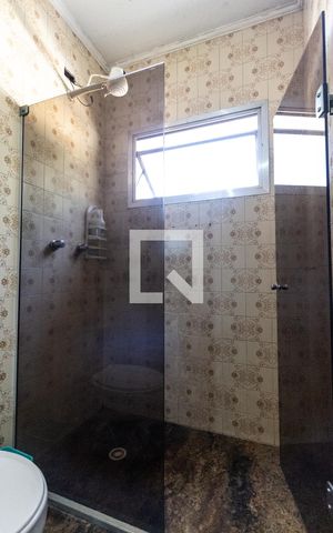 Casa para alugar com 395m², 7 quartos e 4 vagasBanheiro 1