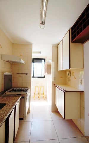 Apartamento para alugar com 56m², 2 quartos e 1 vaga Apartamento para alugar com 56m², 2 quartos e 1 vagaCozinha
