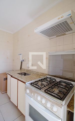 Apartamento para alugar com 56m², 2 quartos e 1 vaga Apartamento para alugar com 56m², 2 quartos e 1 vagaCozinha