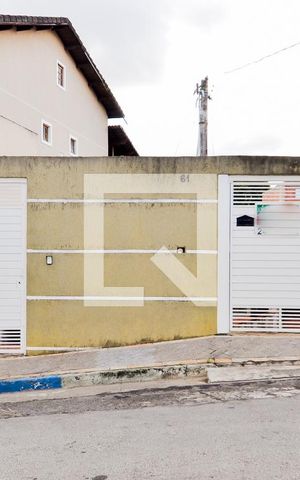 Casa à venda com 143m², 3 quartos e 3 vagasFachada