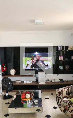 Apartamento para alugar com 130m², 2 quartos e 3 vagasSala