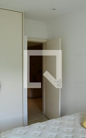 Casa de condomínio para alugar com 430m², 3 quartos e 4 vagasSuíte 2