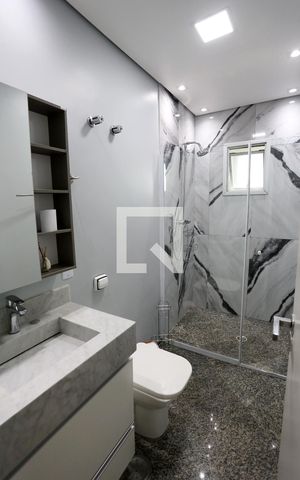 Apartamento à venda com 201m², 3 quartos e 3 vagasBanheiro