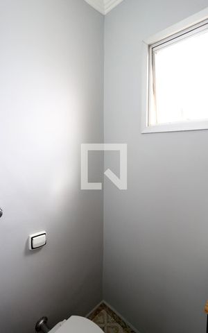 Apartamento à venda com 201m², 3 quartos e 3 vagasLavabo da Área de Serviço