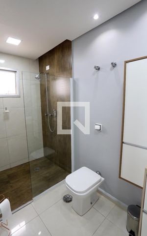 Apartamento à venda com 201m², 3 quartos e 3 vagasBanheiro da Suíte