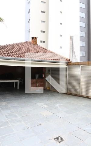 Apartamento à venda com 201m², 3 quartos e 3 vagasÁrea comum - Churrasqueira