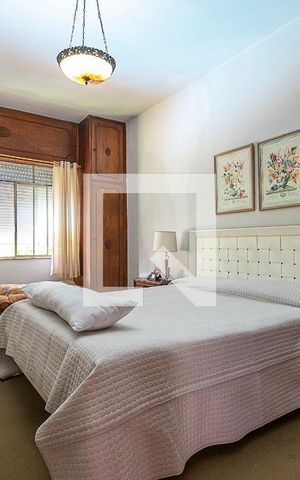Casa para alugar com 600m², 3 quartos e 4 vagas Casa para alugar com 600m², 3 quartos e 4 vagasSuíte 1