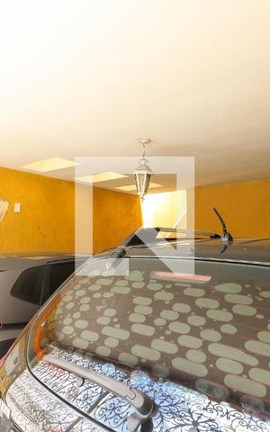 Casa à venda com 127m², 3 quartos e 2 vagas Casa à venda com 127m², 3 quartos e 2 vagasGaragem