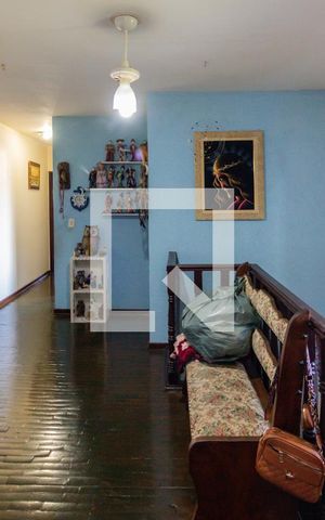 Casa à venda com 200m², 4 quartos e 2 vagas Casa à venda com 200m², 4 quartos e 2 vagasSala Jantar