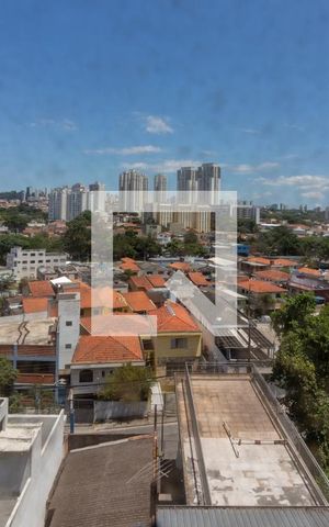 Casa à venda com 200m², 4 quartos e 2 vagas Casa à venda com 200m², 4 quartos e 2 vagasVista Lavanderia