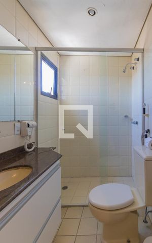 Studio para alugar com 55m², 1 quarto e 1 vaga Studio para alugar com 55m², 1 quarto e 1 vagaBanheiro Social