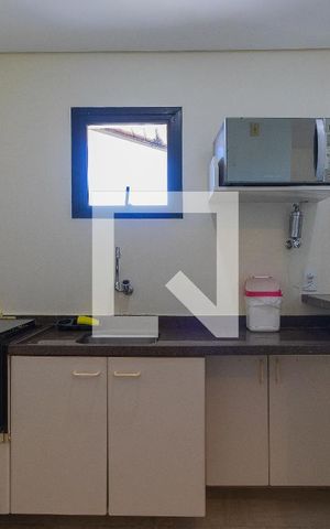 Studio para alugar com 55m², 1 quarto e 1 vaga Studio para alugar com 55m², 1 quarto e 1 vagaCozinha