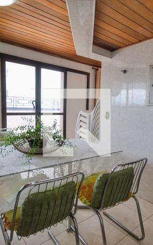 Apartamento à venda com 324m², 4 quartos e 3 vagasCobertura - Cozinha