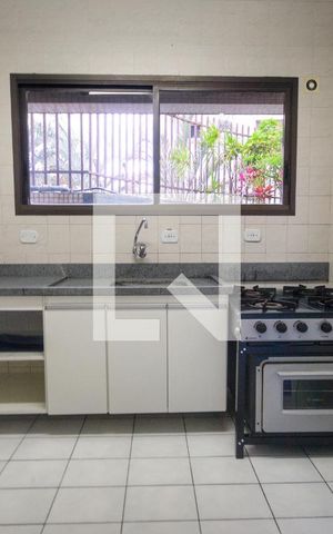 Apartamento à venda com 324m², 4 quartos e 3 vagasÁrea comum - Salão de festas 2
