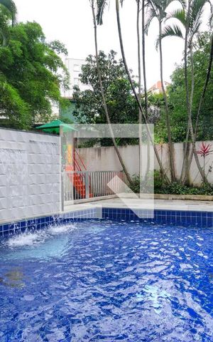 Apartamento à venda com 324m², 4 quartos e 3 vagasÁrea comum - Piscina