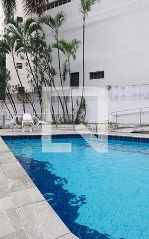 Apartamento à venda com 324m², 4 quartos e 3 vagasÁrea comum - Piscina