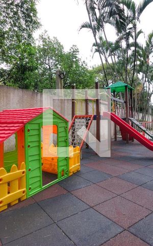 Apartamento à venda com 324m², 4 quartos e 3 vagasÁrea Comum - Playground