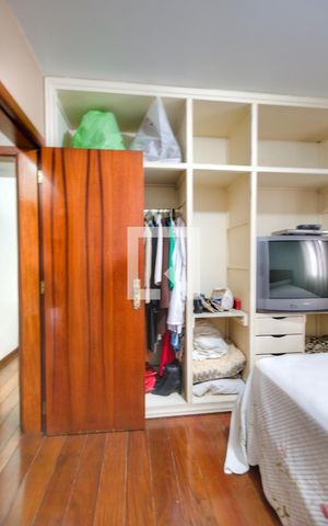 Apartamento à venda com 324m², 4 quartos e 3 vagasQuarto 3