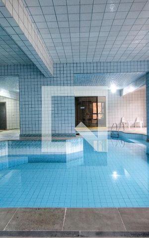 Apartamento à venda com 324m², 4 quartos e 3 vagasÁrea comum - Piscina aquecida