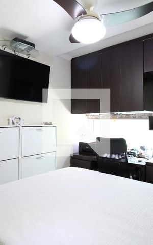 Apartamento à venda com 55m², 2 quartos e 1 vagaQuarto 02