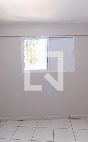 Casa para alugar com 46m², 1 quarto e sem vaga Casa para alugar com 46m², 1 quarto e sem vagaQuarto
