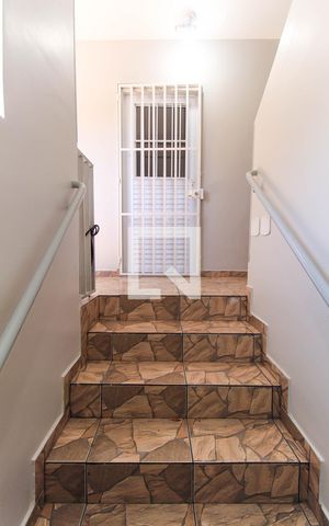 Casa para alugar com 46m², 1 quarto e sem vaga Casa para alugar com 46m², 1 quarto e sem vagaÁrea externa