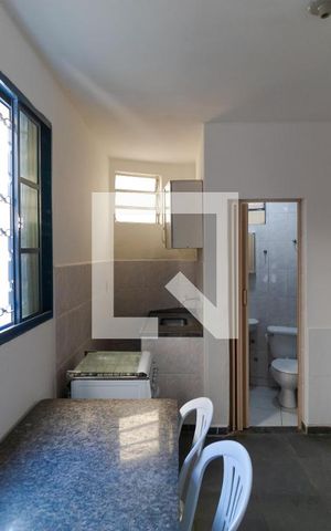 Studio para alugar com 25m², 1 quarto e sem vaga Studio para alugar com 25m², 1 quarto e sem vagaKitnet