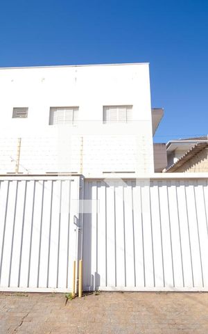 Studio para alugar com 40m², 1 quarto e sem vaga Studio para alugar com 40m², 1 quarto e sem vagaFachada