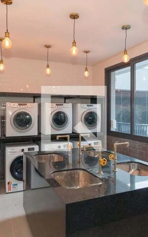 Apartamento para alugar com 23m², 1 quarto e sem vaga Apartamento para alugar com 23m², 1 quarto e sem vagaLavanderia