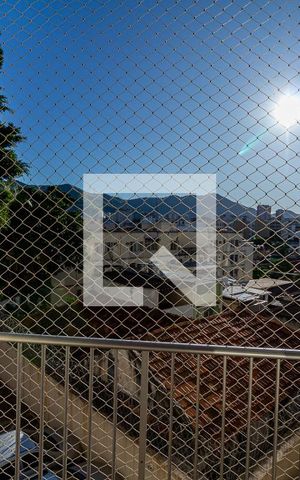 Apartamento à venda com 81m², 3 quartos e 1 vaga Apartamento à venda com 81m², 3 quartos e 1 vagaVista da Varanda