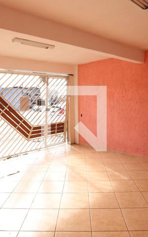 Casa à venda com 400m², 3 quartos e 2 vagasGaragem