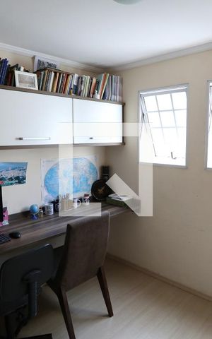 Casa à venda com 400m², 3 quartos e 2 vagasEscritório