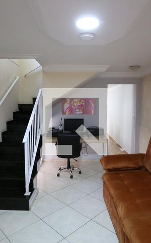 Casa à venda com 400m², 3 quartos e 2 vagasSala