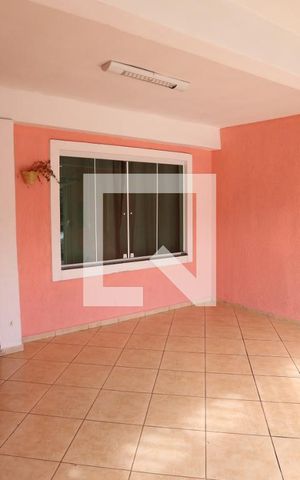 Casa à venda com 400m², 3 quartos e 2 vagasGaragem