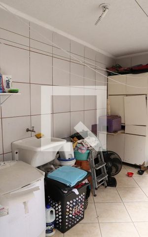 Casa à venda com 400m², 3 quartos e 2 vagasÁrea de Serviço
